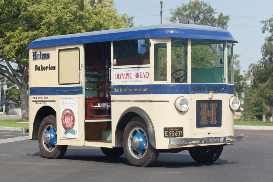  Divco Delivery Truck 1934 года  (фото 1 из 25)